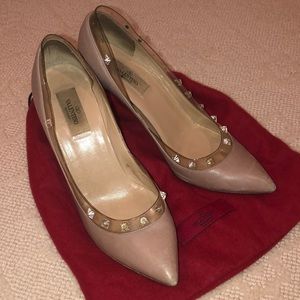 Valentino Pumps